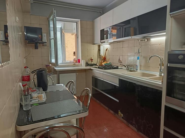 Apartament cu 2 camere decomandat, mobilat în Drumul Găzarului
