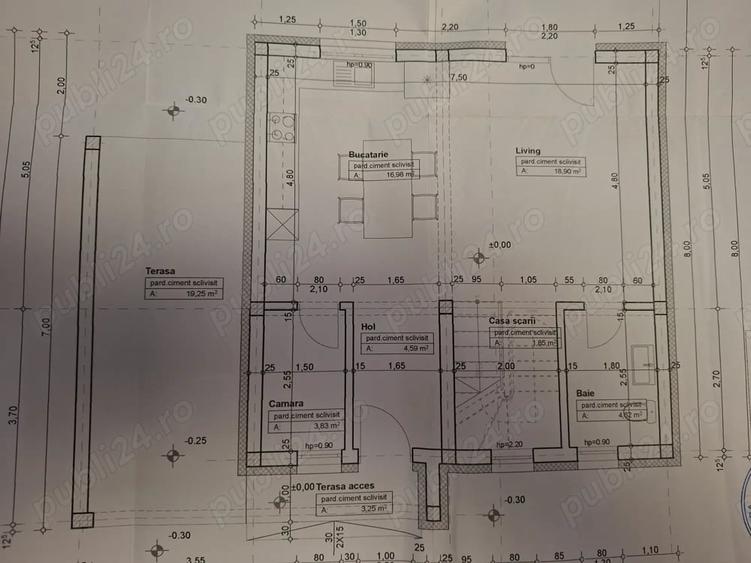 Casă cu 3 camere cu Teren 444 Mp în Central