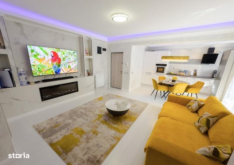 Apartament cu 3 camere semidecomandat, mobilat în Central