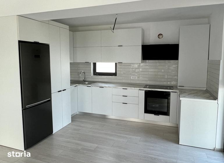 Casă cu 5 camere cu Teren 350 Mp în Berceni