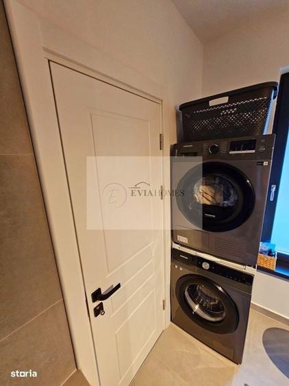 Casă cu 4 camere în Dâmbul Rotund
