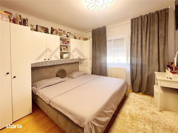 Apartament cu 2 camere decomandat în Republicii