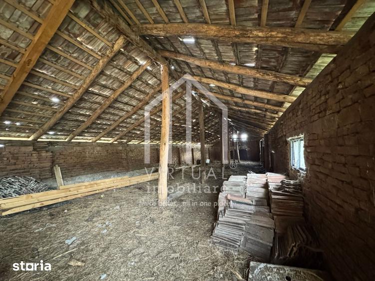 Casă cu 2 camere cu Teren 1850 Mp în Șelimbăr