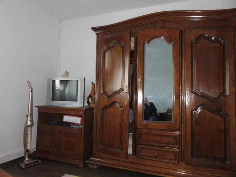Casă individuală cu 5 camere cu Canalizare în Sânnicoară