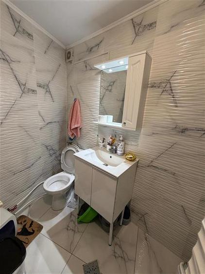 Apartament cu 2 camere semidecomandat în Universitate