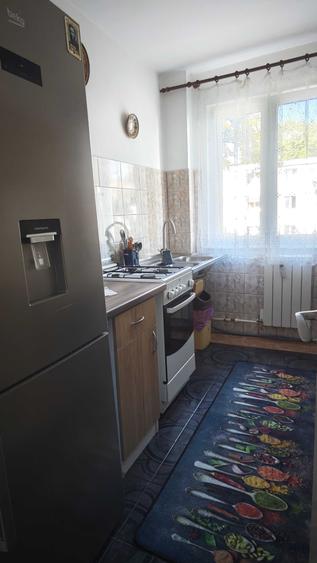 Apartament cu 2 camere semidecomandat în Tătărași