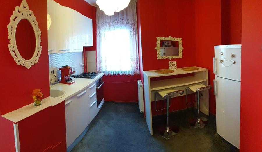 Apartament cu 2 camere decomandat, mobilat în Unirii