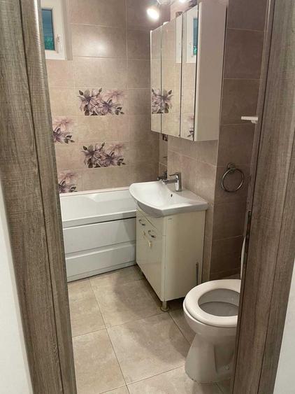 Apartament cu 2 camere semidecomandat în Obor