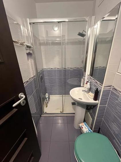 Apartament cu 2 camere semidecomandat, mobilat în Zimbru