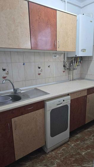 Garsonieră decomandată în Burdea