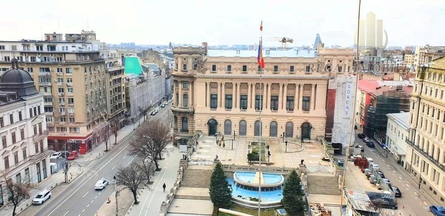 Garsonieră decomandată, mobilată în Universitate