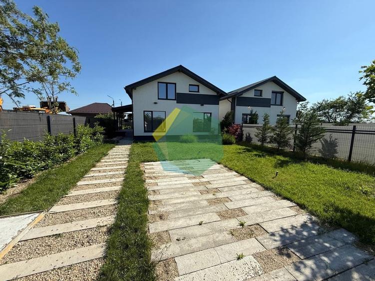 Casă individuală cu 5 camere cu Canalizare în Tunari