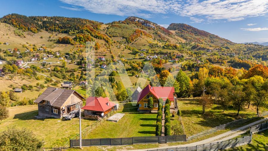 Casă individuală cu 4 camere cu Teren 1045 Mp în Măgura
