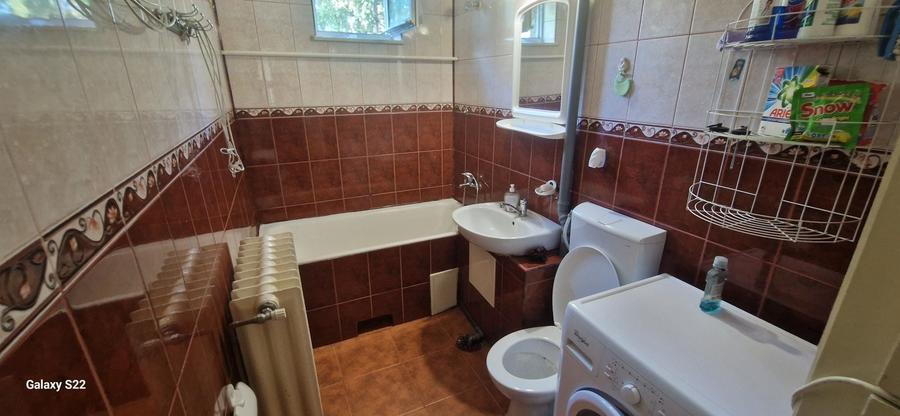 Casă cu 4 camere decomandat în Gheorgheni