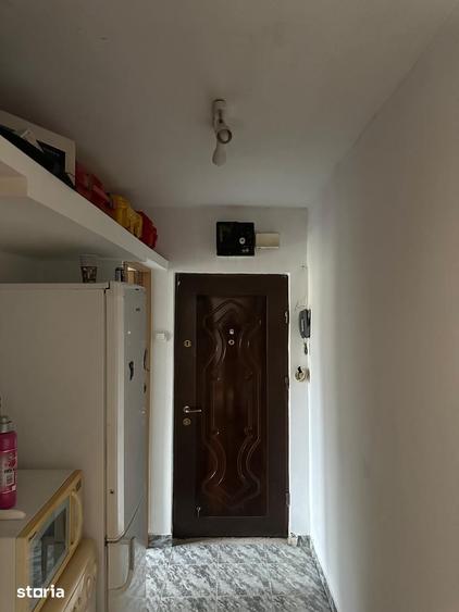 Apartament cu 2 camere nedecomandat în Central