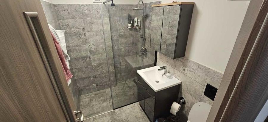 APARTAMENT PREMIUM | 2 CAMERE | ZONĂ CENTRALĂ | ETAJ INTERMEDIAR - 5