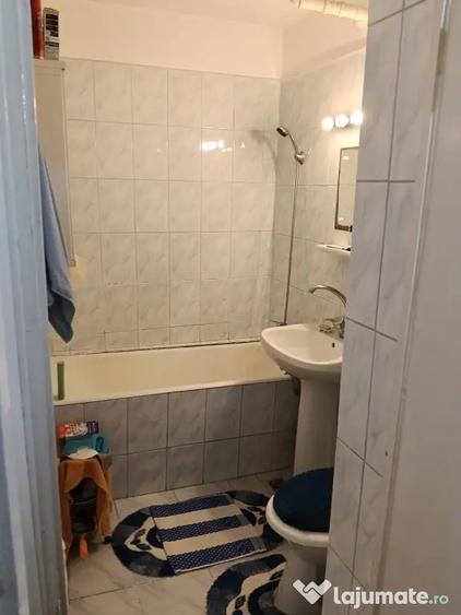 Apartament cu 2 camere semidecomandat în Brâncoveanu
