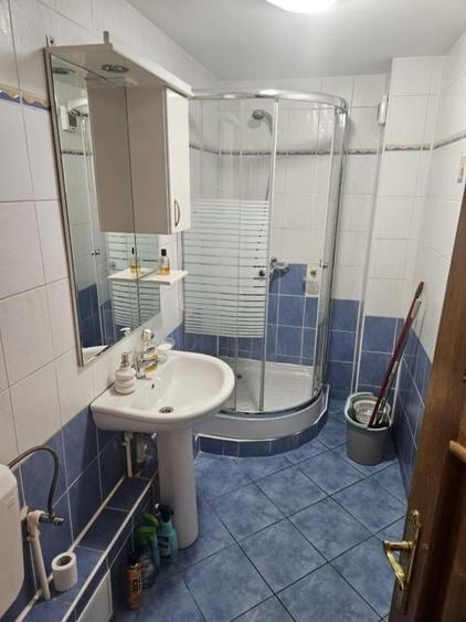 Apartament cu 2 camere decomandat în Panduri