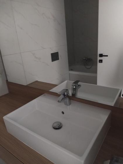 Apartament cu 2 camere nedecomandat în Lotus