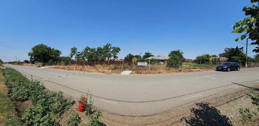 Teren Construcții intravilan de 5465 mp, în Topraisar