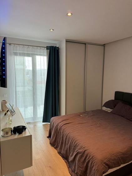 Vand apartament cu 3 camere 78 mp etaj 1 ultrafinisat si mobilat bloc nou Ansamblu Riverland - 4