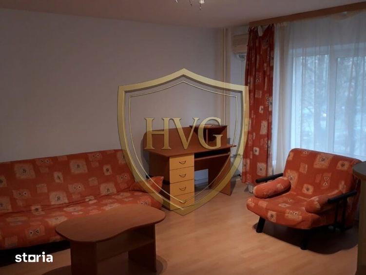 Apartament cu 2 camere, mobilat în Decebal