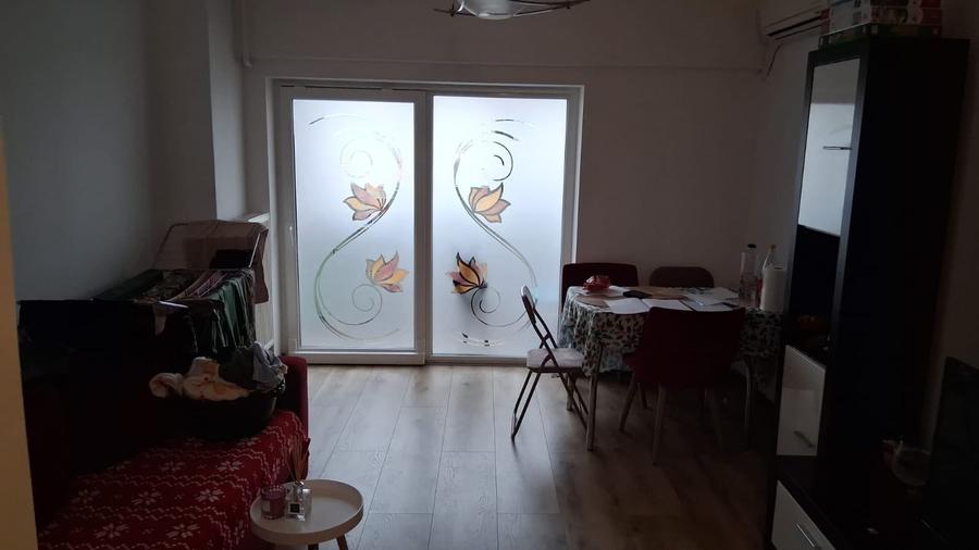 Apartament cu 2 camere decomandat în Prelungirea Ghencea