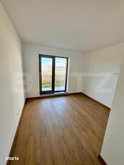 Apartament cu 2 camere decomandat în Sânpetru — fotografia 2