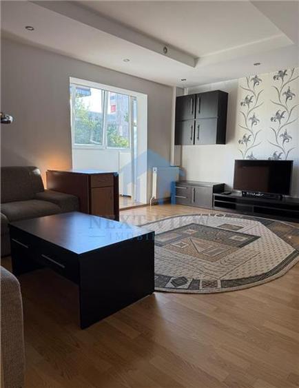 Apartament cu 3 camere decomandat în Mărăști
