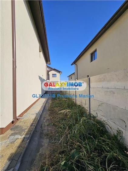 Casă individuală cu 4 camere cu Teren 240 Mp în Central