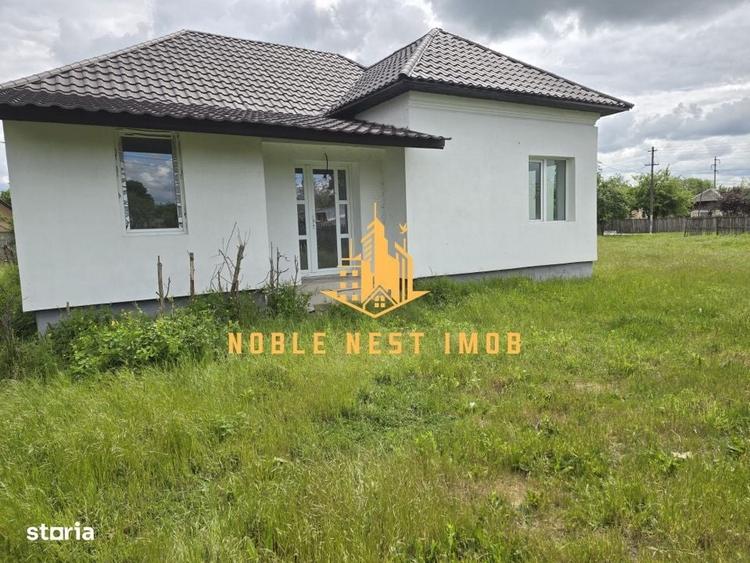 Casă cu 4 camere cu Teren 1158 Mp în Leordeni