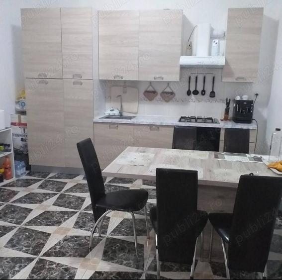 Locuin?a spa?ioasa ?i eleganta in inima ora?ului, zona P-ta Unirii - 3