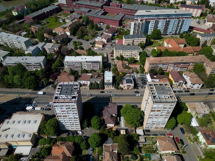 Teren Construcții intravilan de 705 mp, în Romanilor