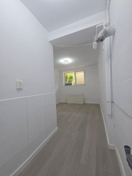 Apartament cu 2 camere decomandat în Dobroești
