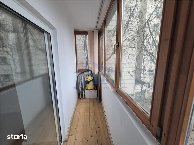 BIROUSPATIU COMERCIAL, TINERETULUI - 12