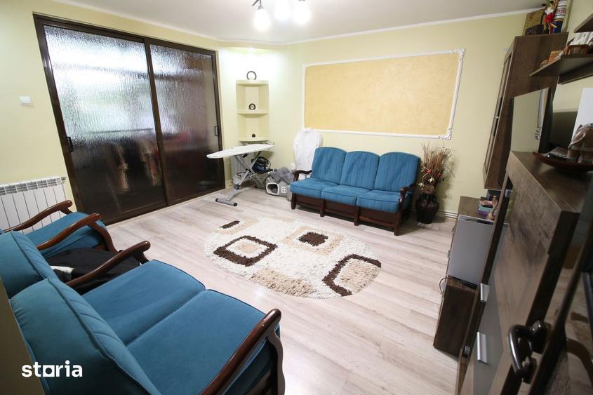 Apartament cu 3 camere decomandat în Țiglina 3