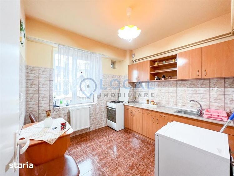 Garsonieră decomandată în Între Lacuri