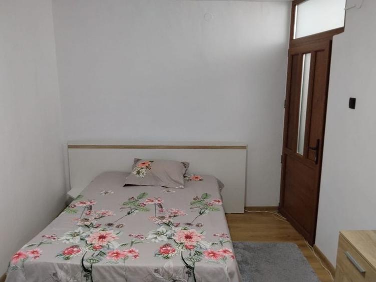 Garsonieră nedecomandată în Gura Văii
