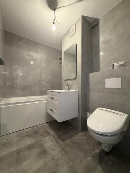 Apartament cu 2 camere decomandat în Soarelui