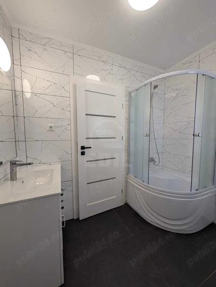 Apartament cu 3 camere semidecomandat în Nord