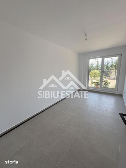 Apartament cu 3 camere în Trei Stejari