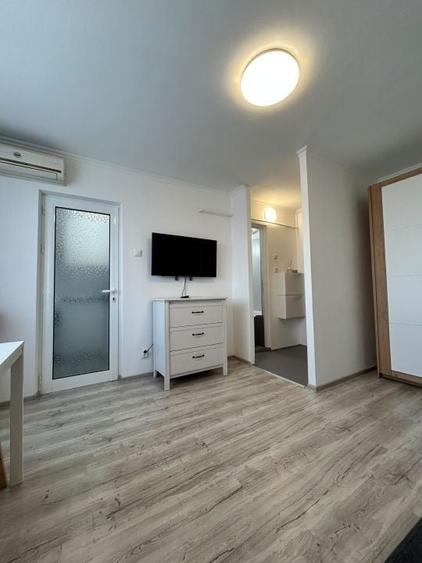 Garsonieră decomandată, mobilată în Berceni