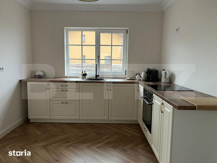 Casă cu 4 camere cu Teren 350 Mp în Malu Mare