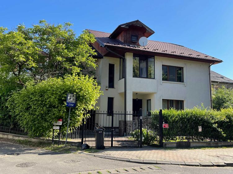 Casa de vanzare zona Helcor - 3