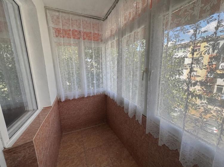 Apartament semidecomandat, centrala, etajul 3, zona Bigul Nou - 5