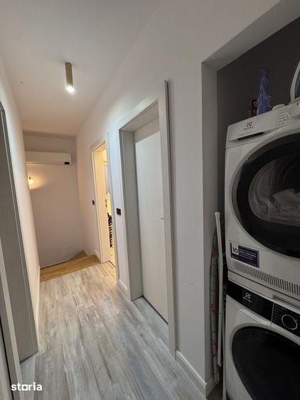 Casă cu 5 camere cu Teren 450 Mp în Central