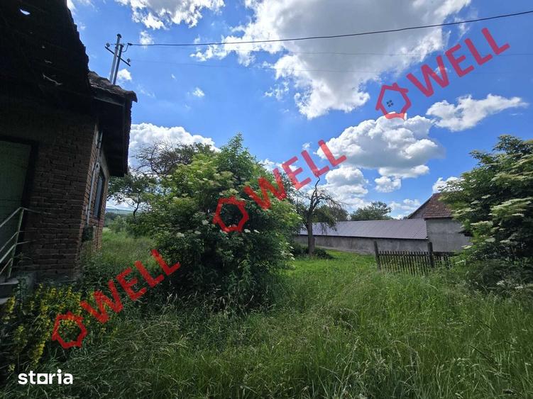 Casă cu 2 camere cu Teren 800 Mp în Ghidfalău