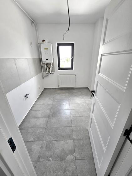 Apartament cu 2 camere decomandat în Haliu