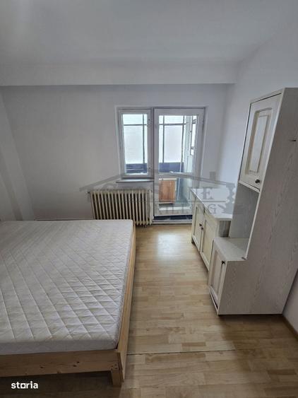 Apartament cu 2 camere decomandat în Aurel Vlaicu