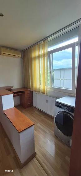 Apartament cu 3 camere decomandat, mobilat în Dristor